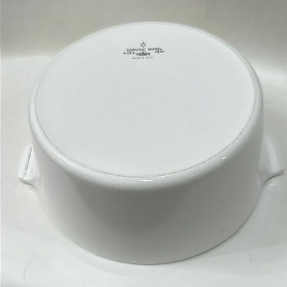 Corningware White Ceramic Bakeware Serving 2 1/2 Quart 8 1/2 Round 3 1/2  In Ta - Picture 7 of 8